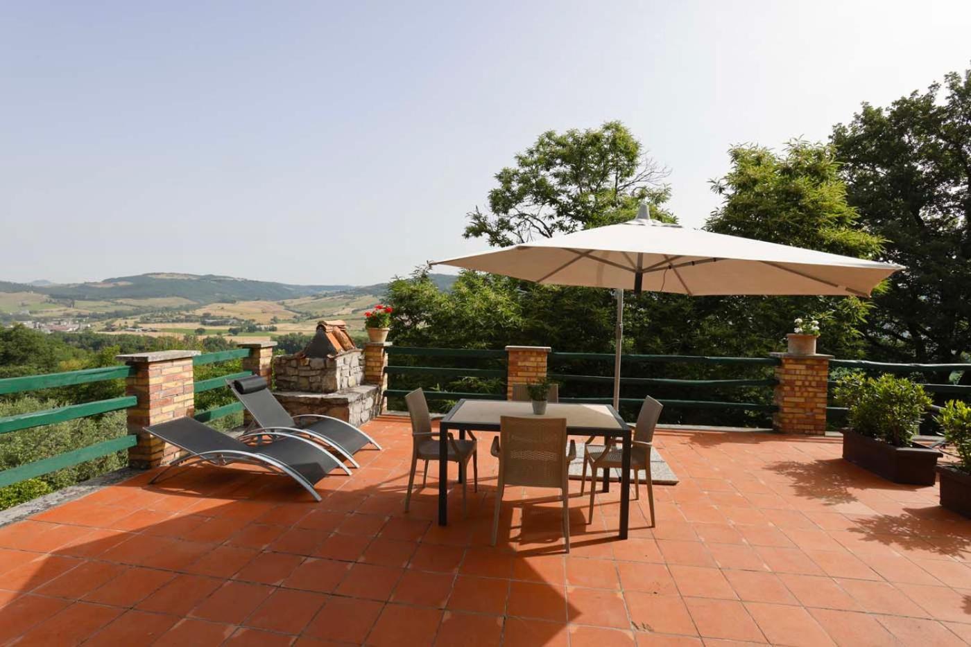 Agriturismo Casale Le Crete Acquapendente Exterior foto